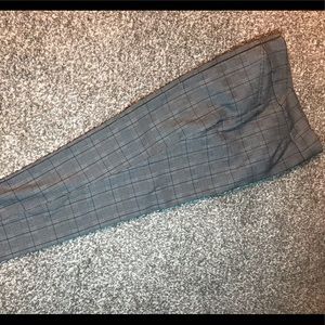 Women’s ankle dress pants, Size 1X/16. Plaid